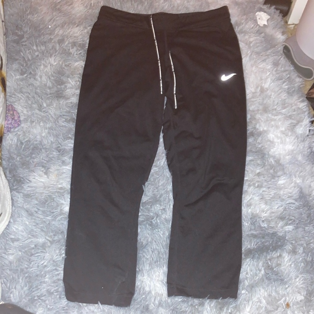 Nike capri leggings